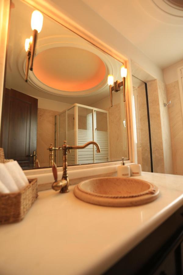 In White Villa Lagonisi Luaran gambar